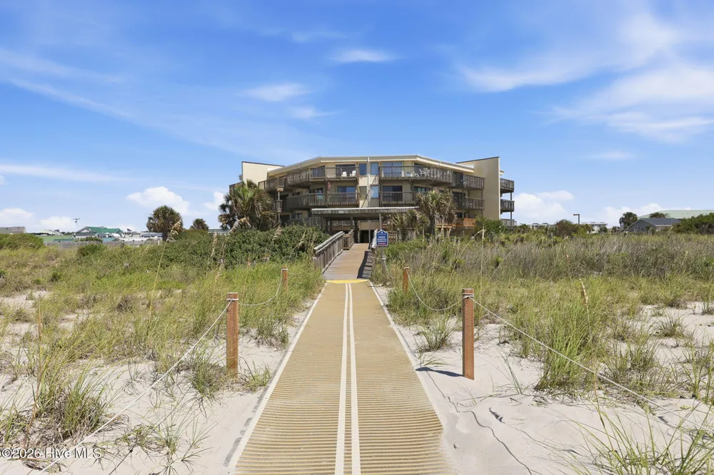 9100 Reed Drive #2104 Emerald Isle, NC 28594