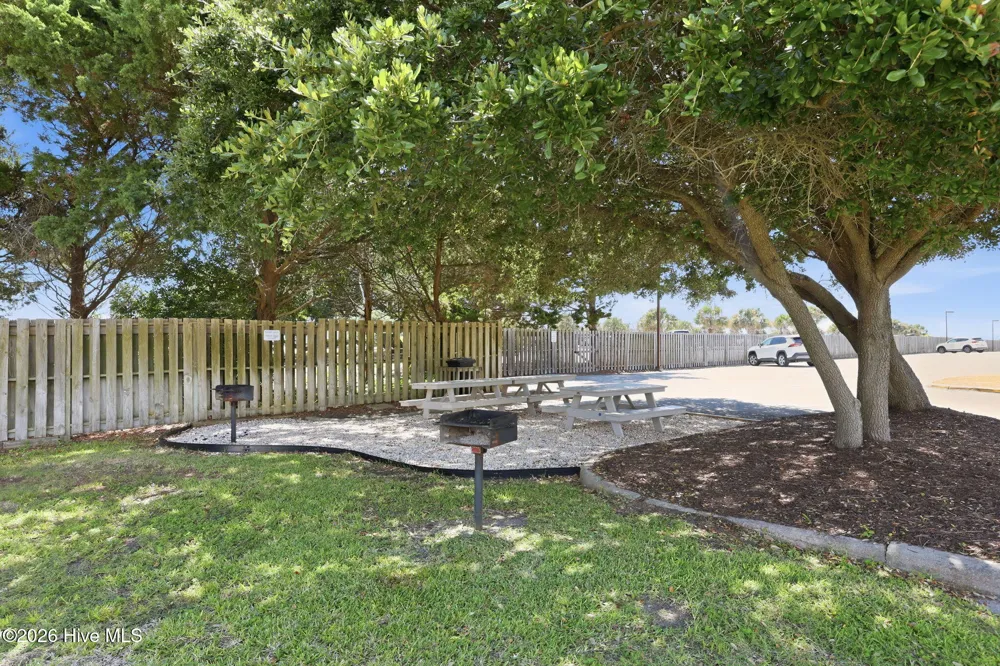 9100 Reed Drive #2104 Emerald Isle, NC 28594
