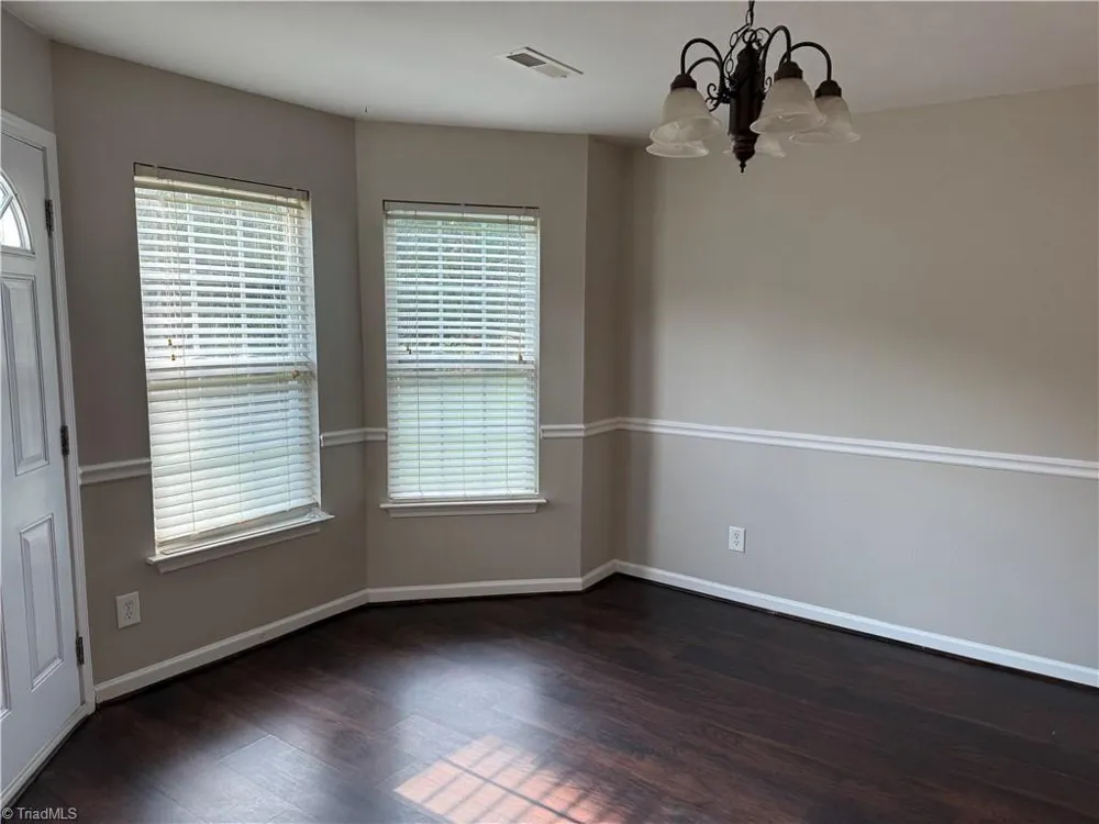 157 Dunbarton Court Winston-Salem, NC 27107