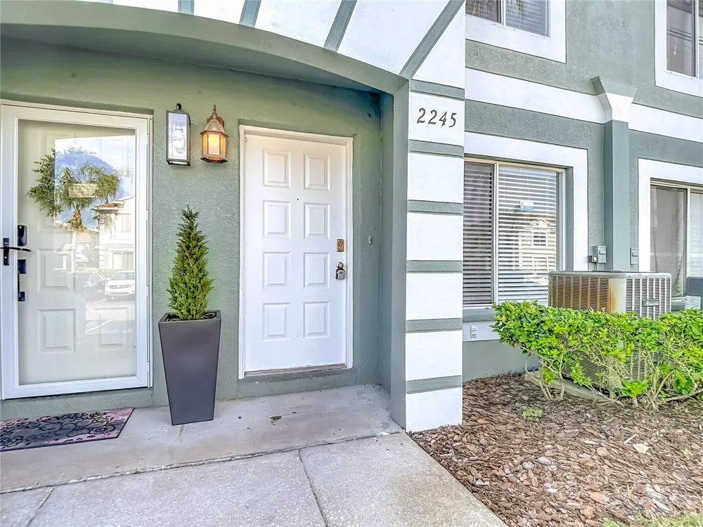 2245 FLUORSHIRE DRIVE Brandon, FL 33511