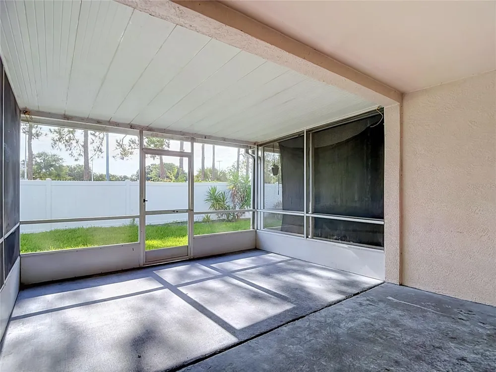 2245 FLUORSHIRE DRIVE Brandon, FL 33511