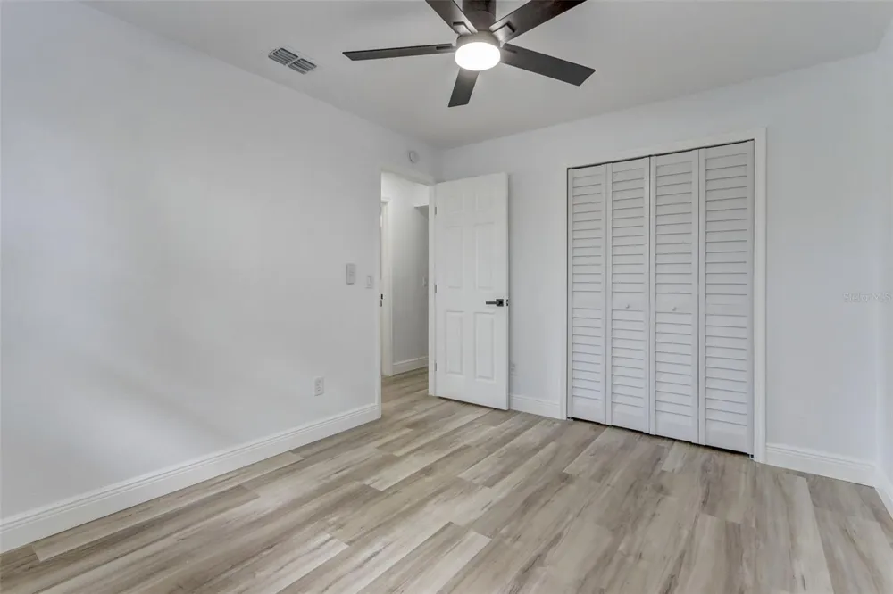 7711 LAKESIDE WOODS DRIVE Orlando, FL 32810