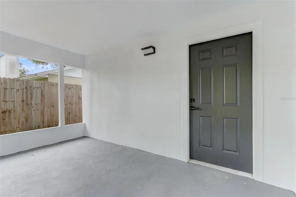 7711 LAKESIDE WOODS DRIVE Orlando, FL 32810