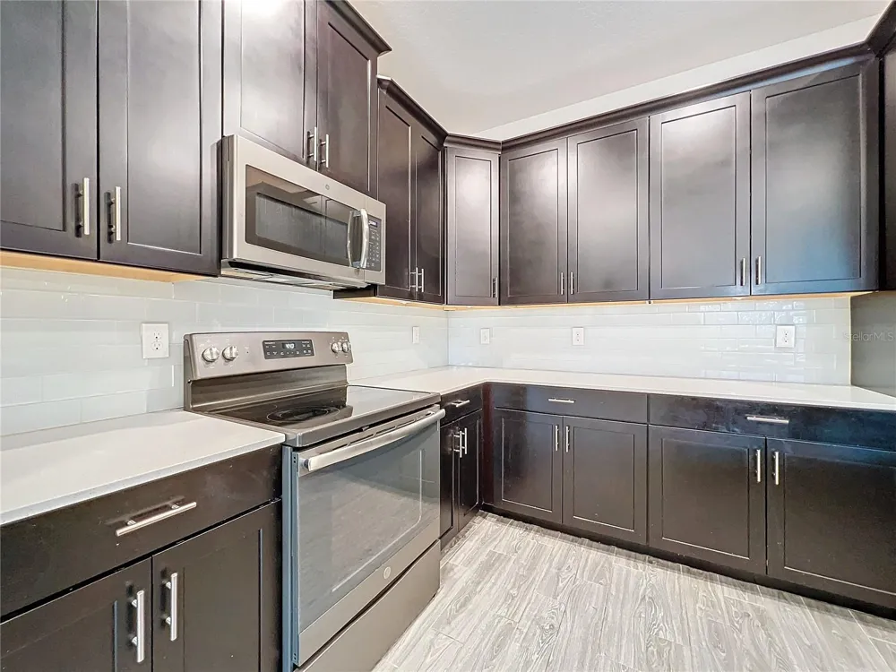 1065 BLACKWOLF RUN RD Davenport, FL 33896