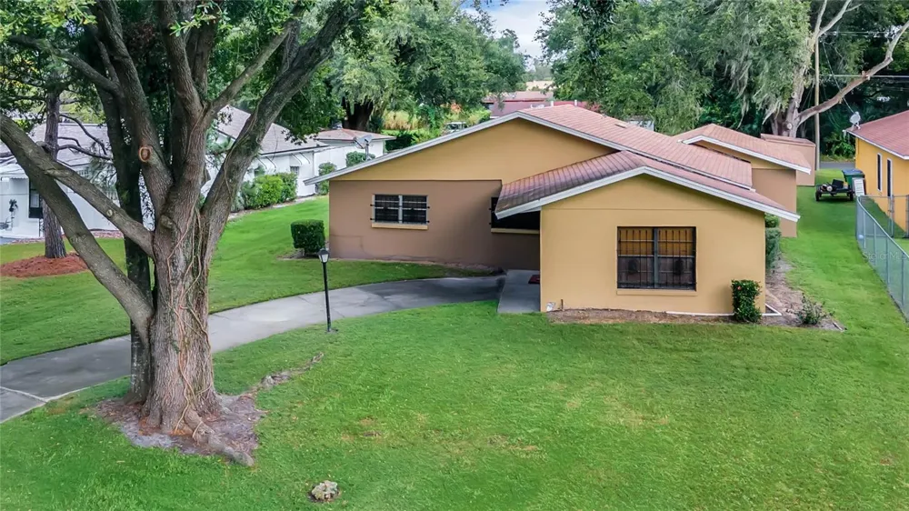209 BAYSHORE DRIVE Orlando, FL 32805