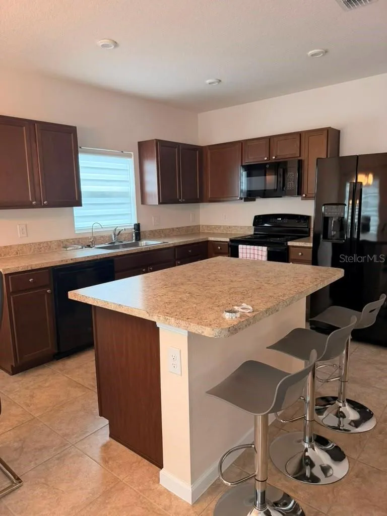 1052 KOBUK STREET Haines City, FL 33844