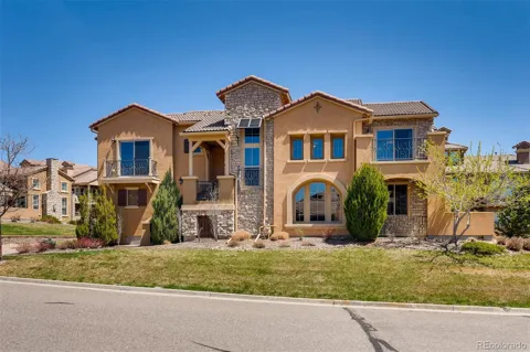 9139 Viaggio Way