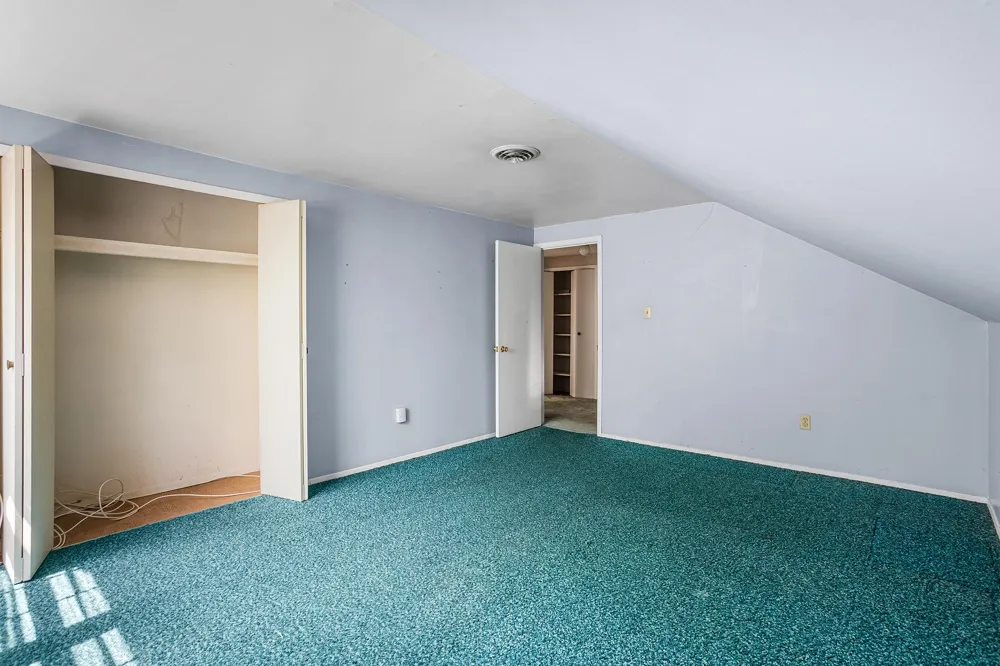 74 COUNTRY CLUB ROAD Willingboro, NJ 08046