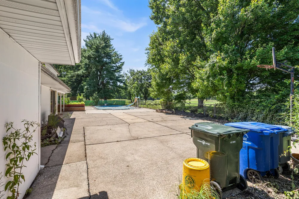 74 COUNTRY CLUB ROAD Willingboro, NJ 08046