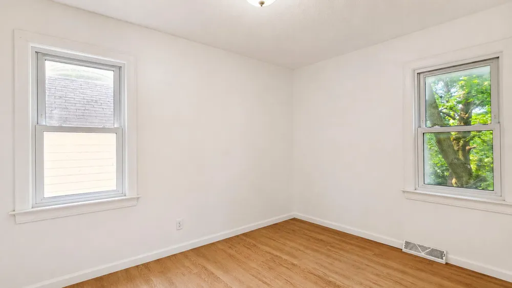 516 Ann Arbor Street Manchester, MI 48158