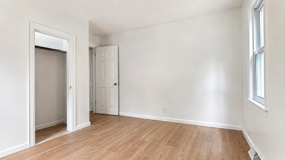 516 Ann Arbor Street Manchester, MI 48158