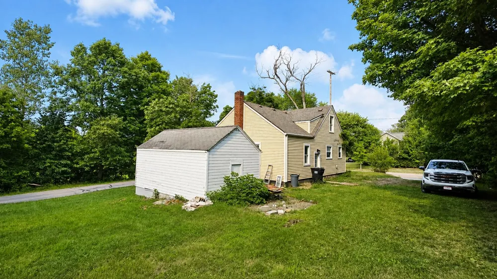 516 Ann Arbor Street Manchester, MI 48158