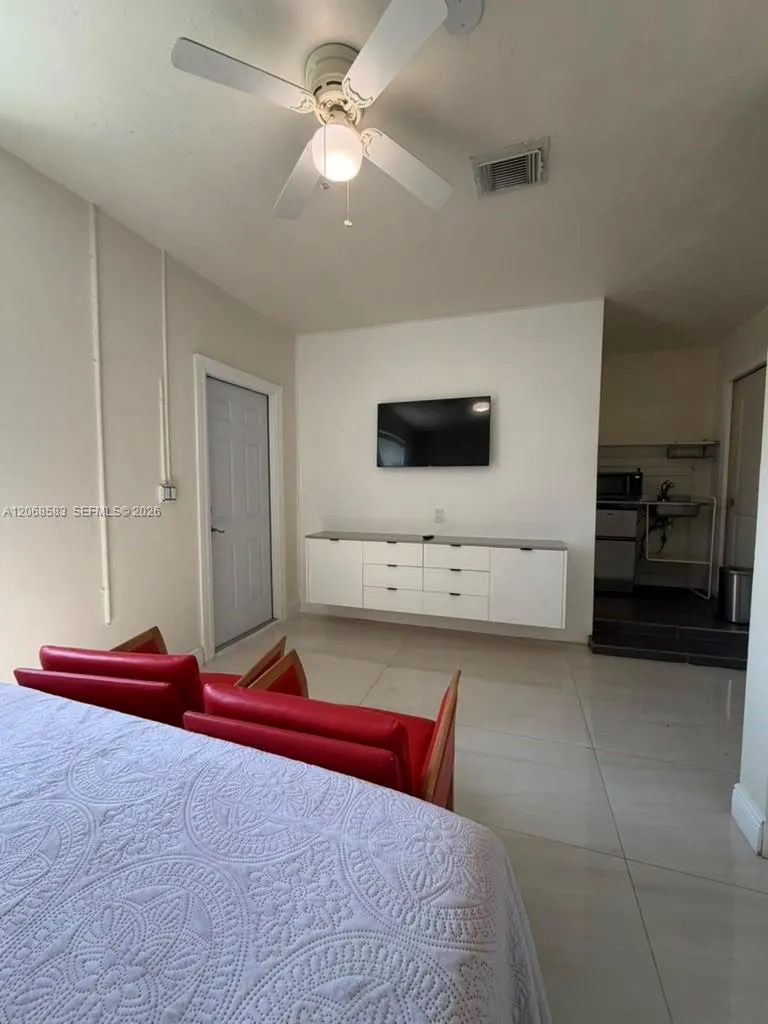 1725 SW 32nd St #0 Fort Lauderdale, FL 33315