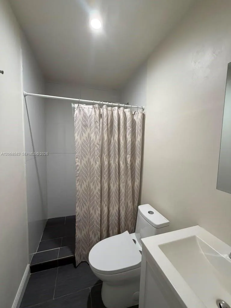 1725 SW 32nd St #0 Fort Lauderdale, FL 33315