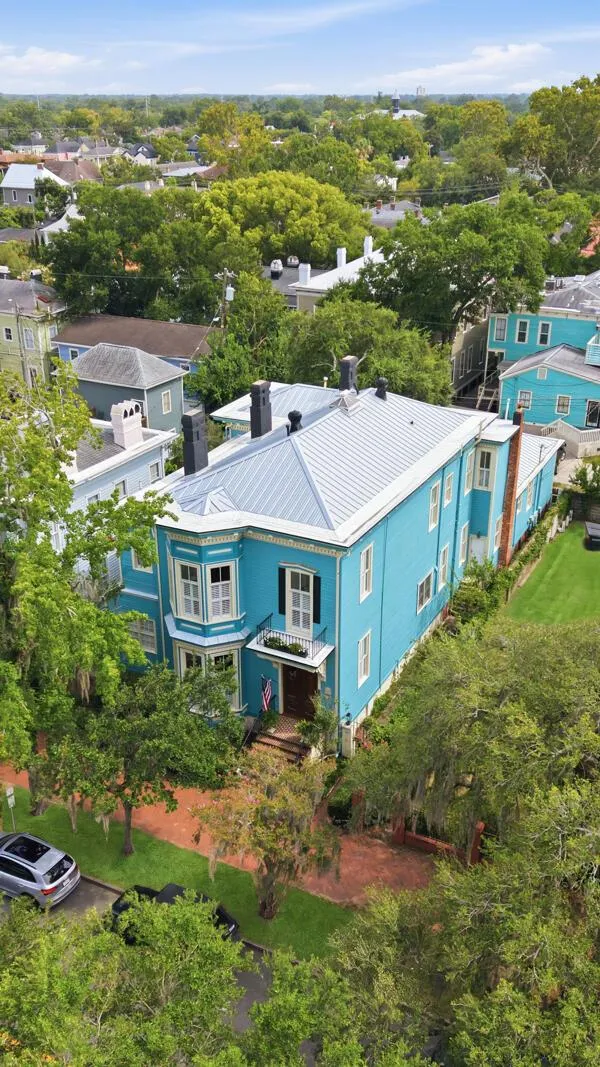 207 E Gwinnett Street 
