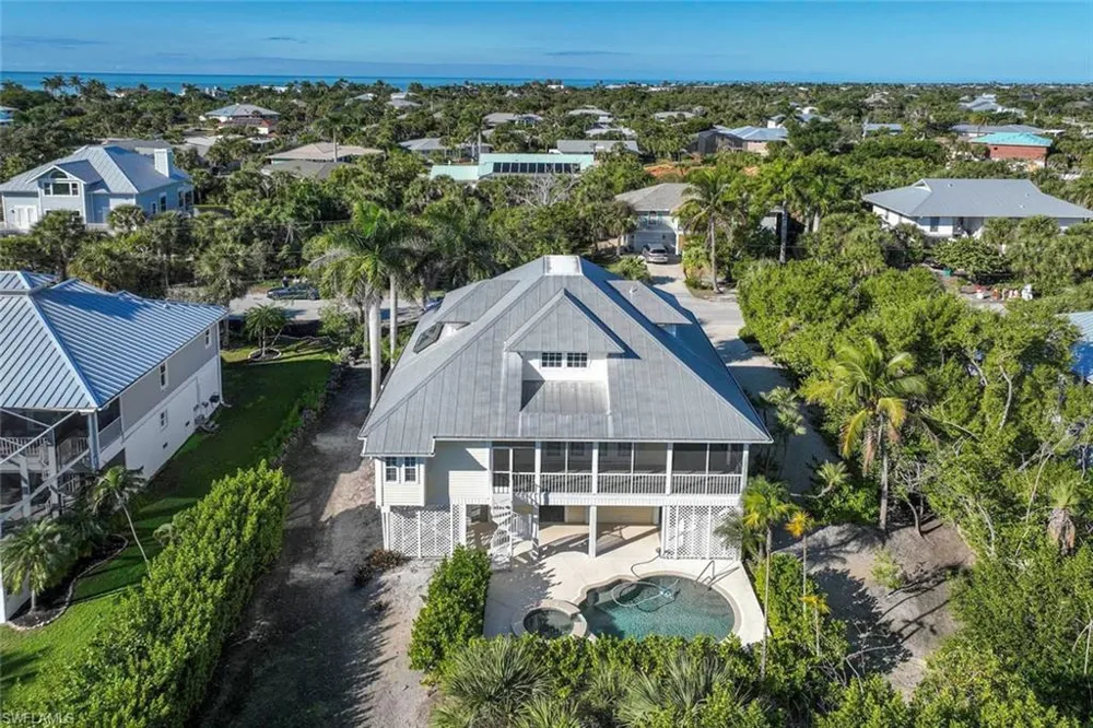 580 Sea Oats Drive Sanibel, FL 33957