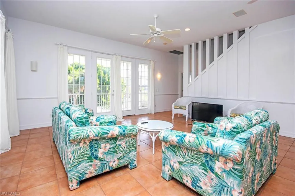 580 Sea Oats Drive Sanibel, FL 33957
