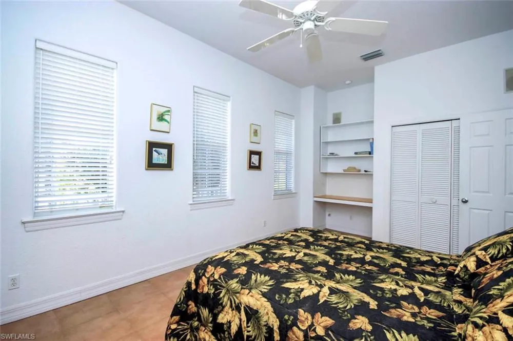 580 Sea Oats Drive Sanibel, FL 33957