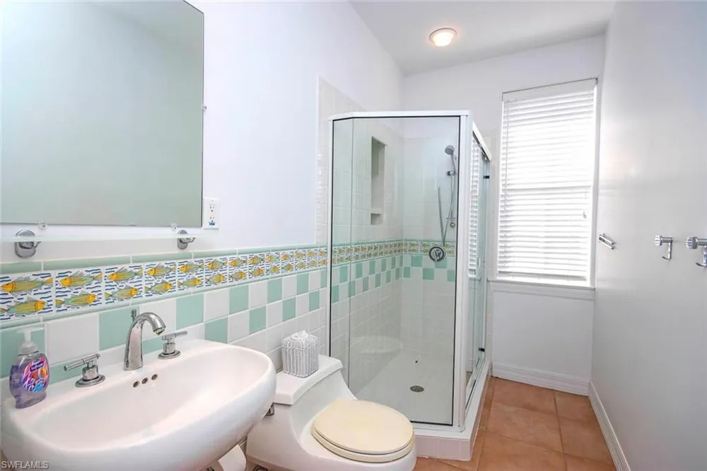 580 Sea Oats Drive Sanibel, FL 33957