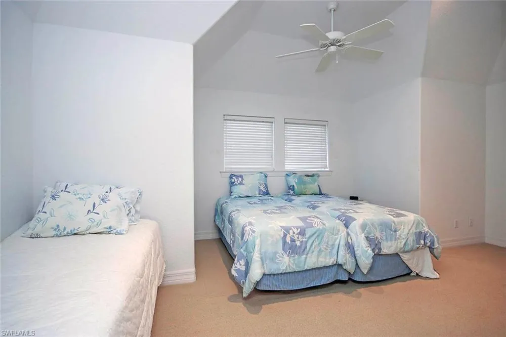 580 Sea Oats Drive Sanibel, FL 33957