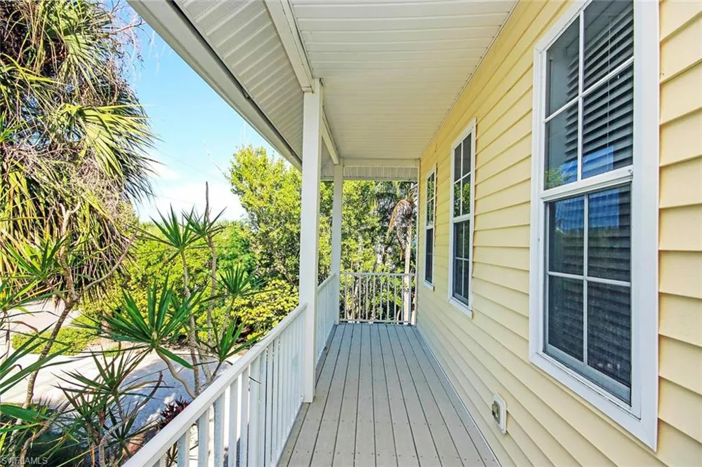580 Sea Oats Drive Sanibel, FL 33957