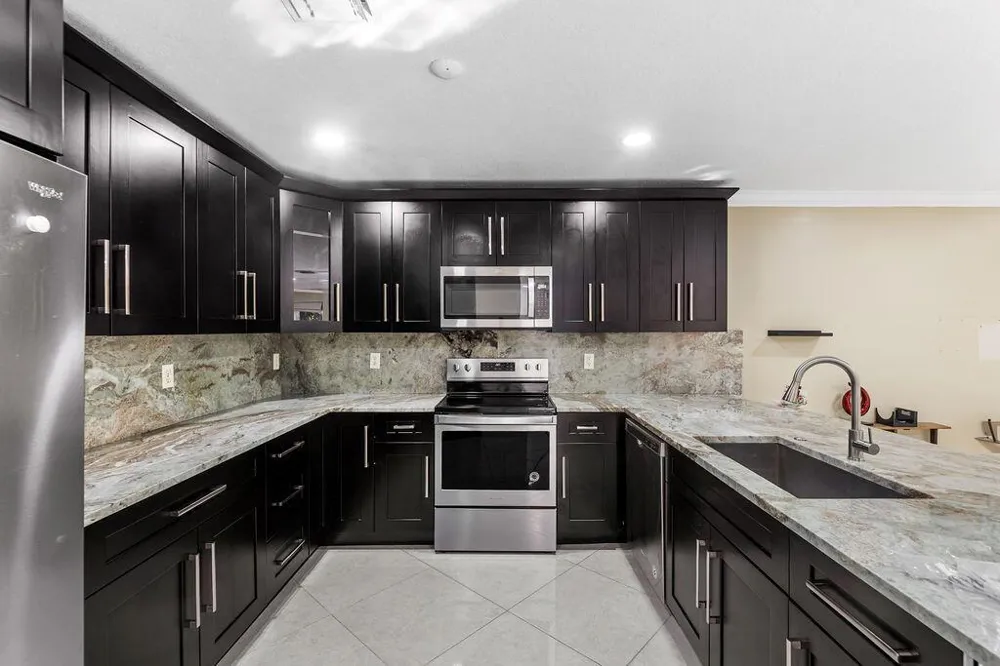 6384 Adriatic Way West Palm Beach, FL 33413