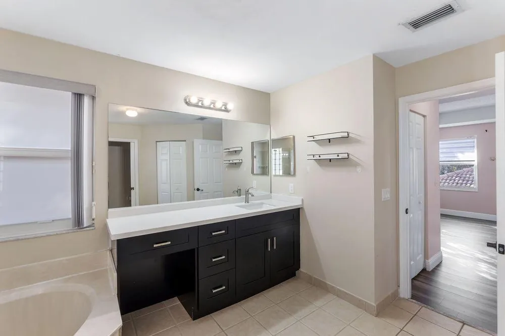 6384 Adriatic Way West Palm Beach, FL 33413