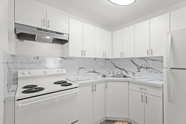 17255 SW 95th Ave #D153 Palmetto Bay, FL 33157