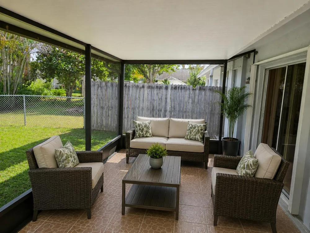 276 SE NORFOLK BOULEVARD Stuart, FL 34997