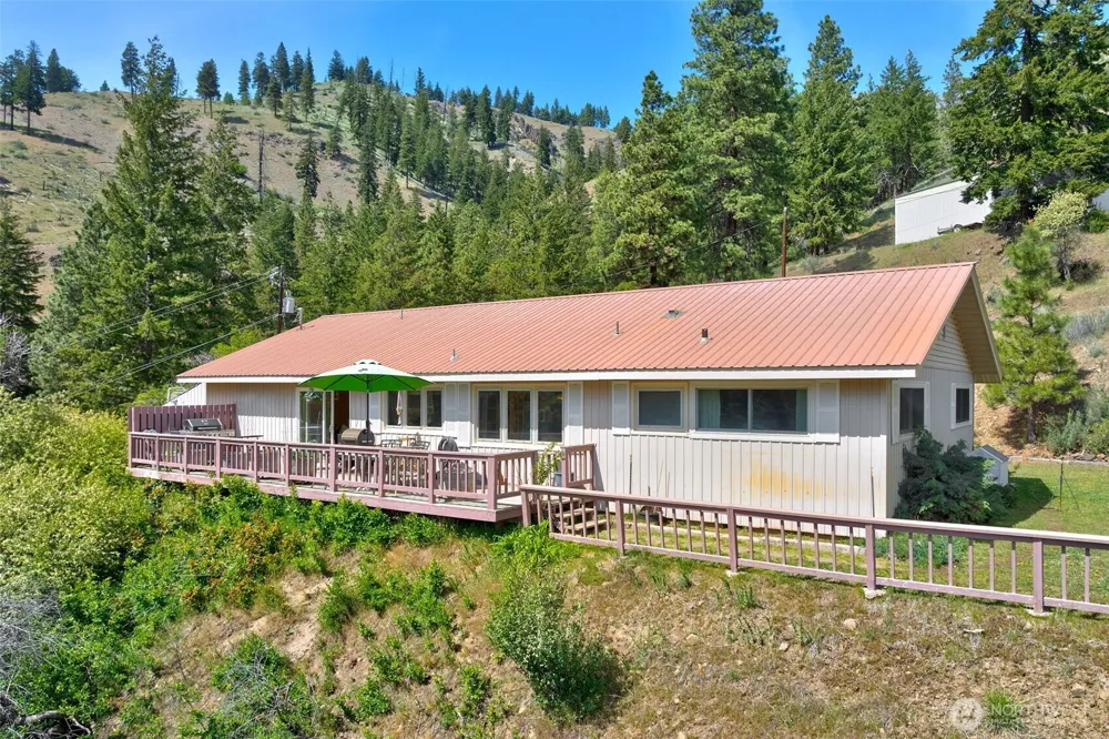 15547 State Route 410 Naches, WA 98937