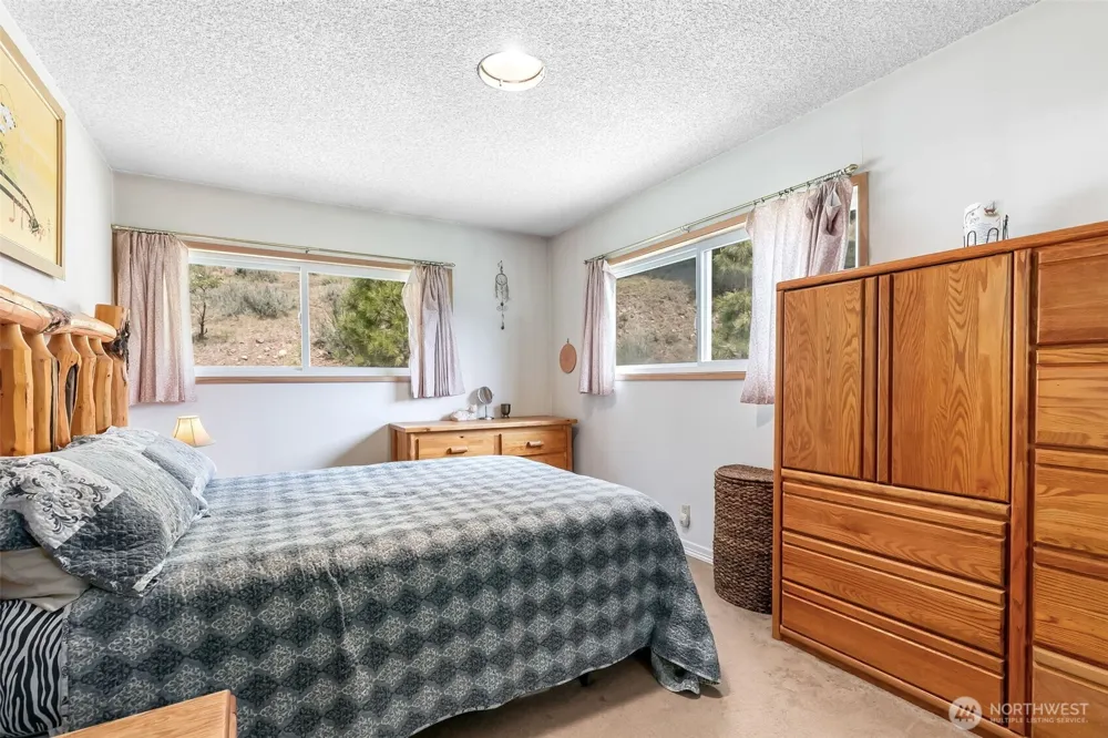 15547 State Route 410 Naches, WA 98937