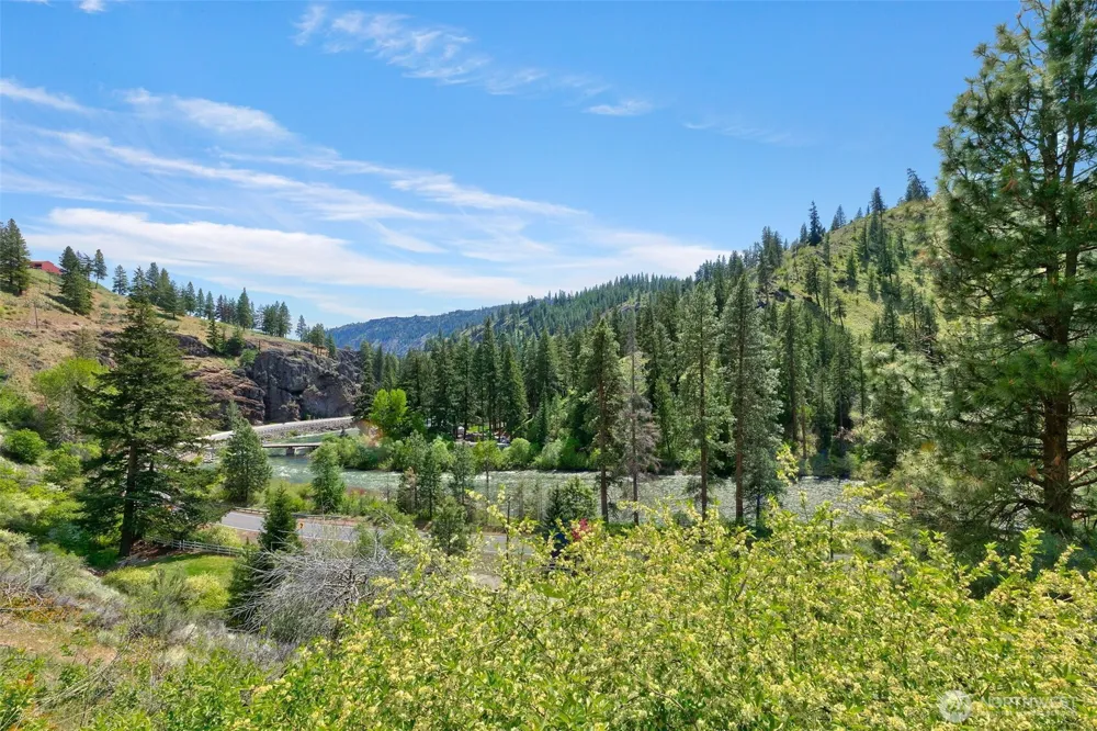 15547 State Route 410 Naches, WA 98937