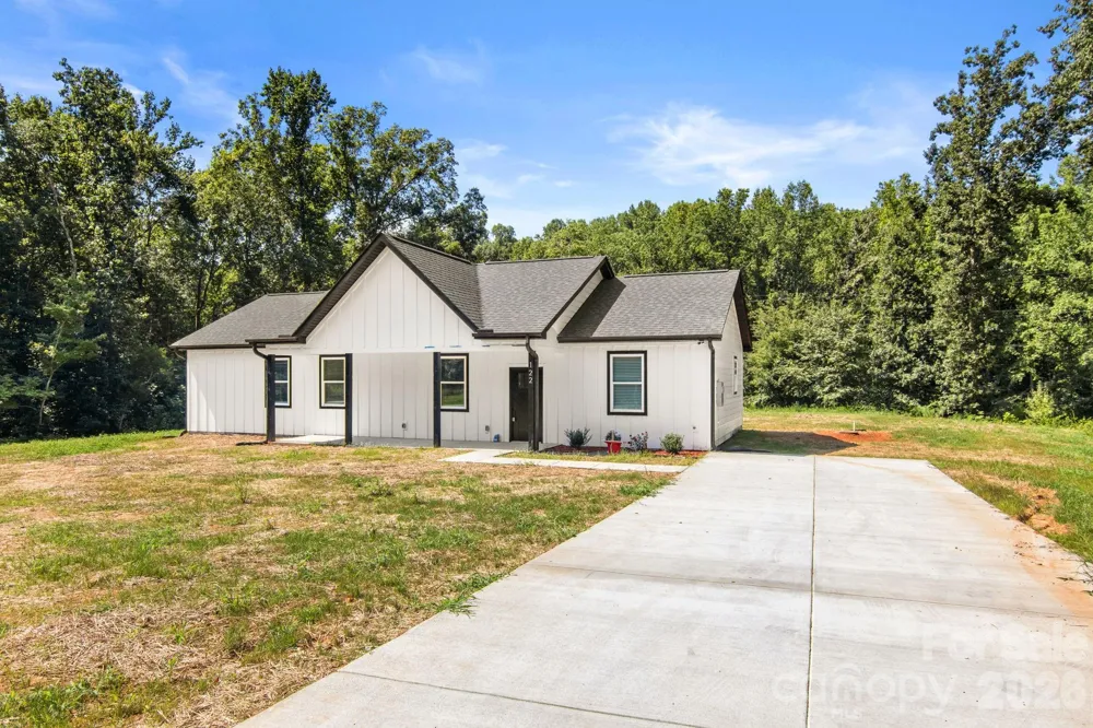 122 Pinecrest Drive Shelby, NC 28152