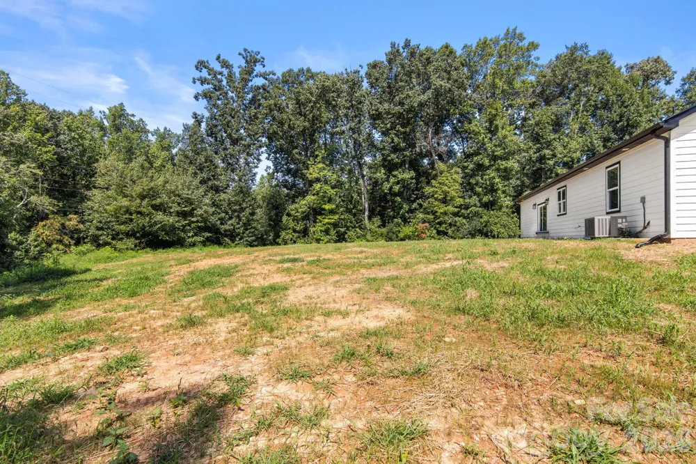 122 Pinecrest Drive Shelby, NC 28152