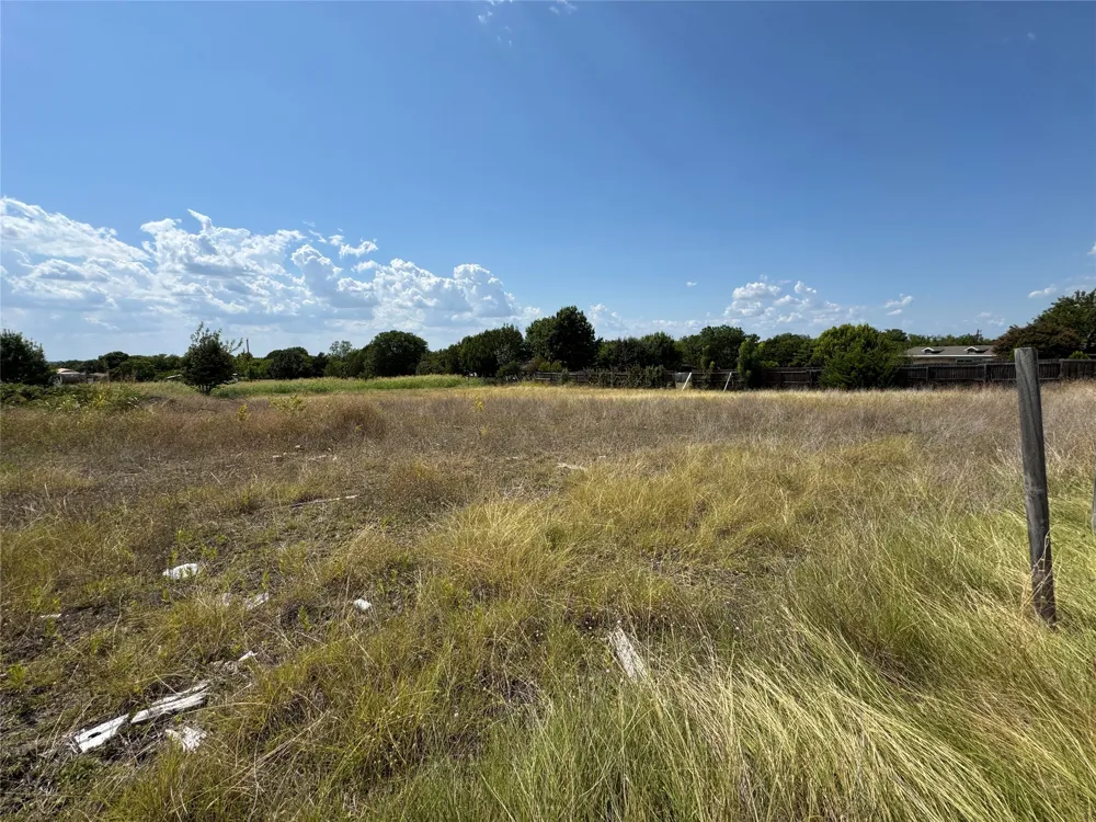13899 County Road 760 Nevada, TX 75173