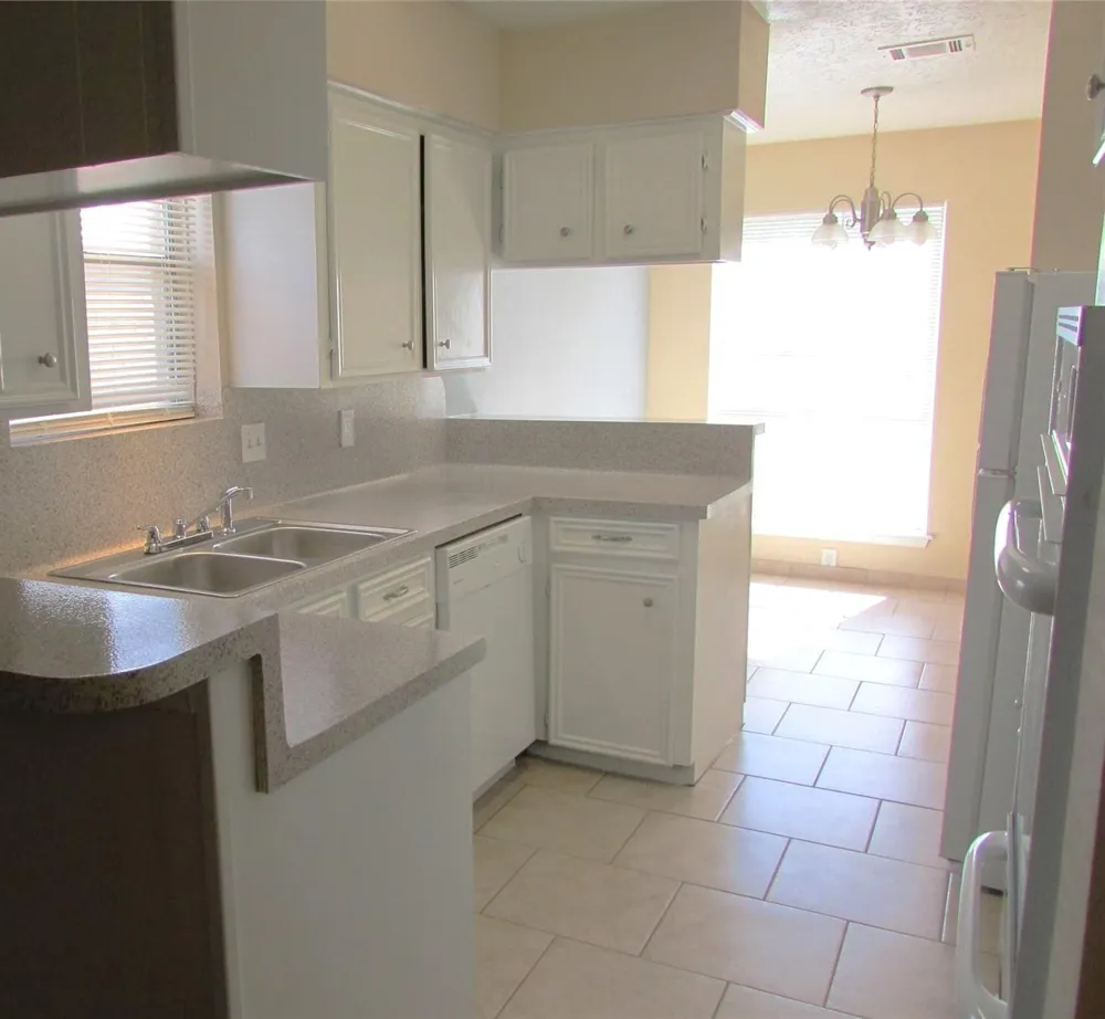 1611 Chippawa Lane Pasadena, TX 77504