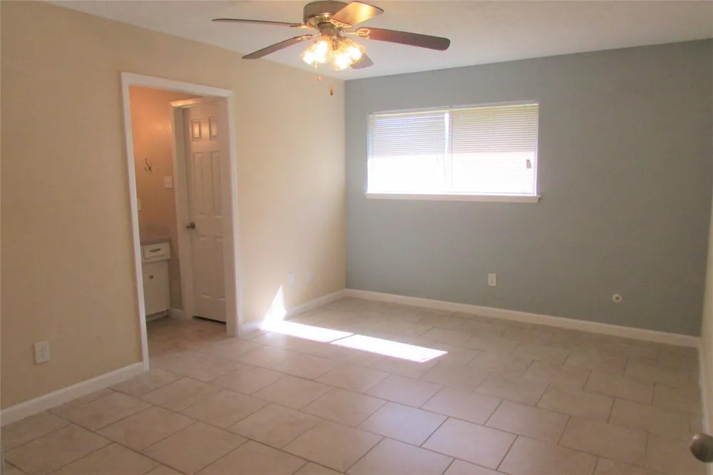 1611 Chippawa Lane Pasadena, TX 77504