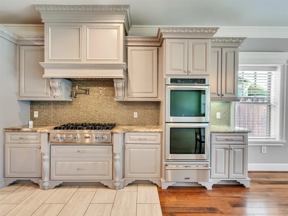 4708 Mckinney Street Houston, TX 77023