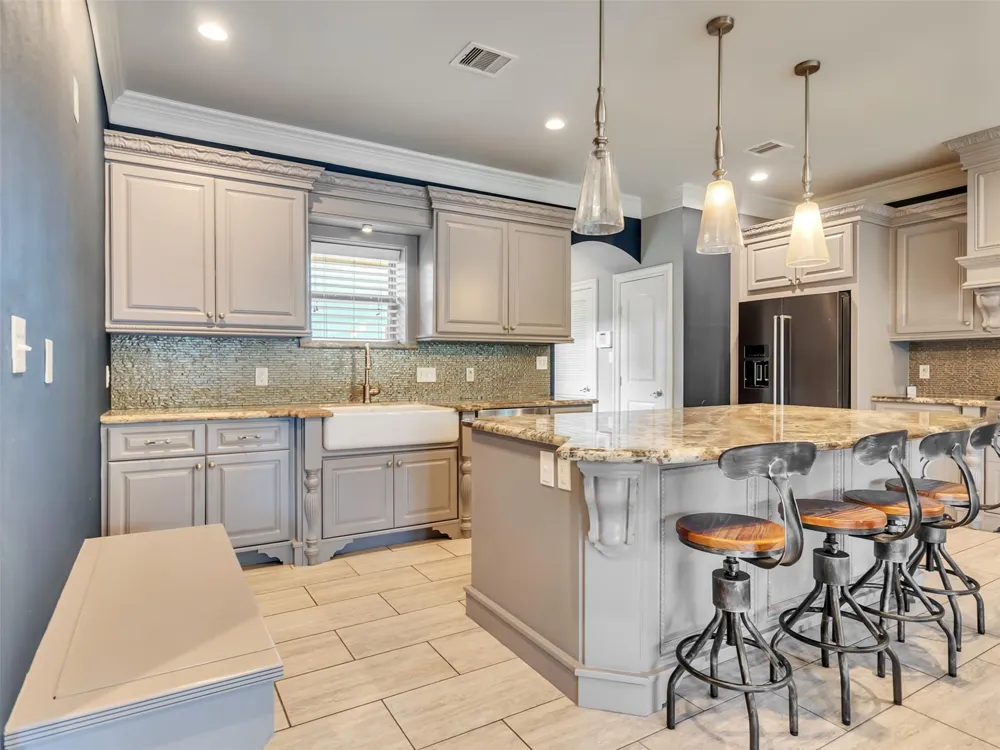 4708 Mckinney Street Houston, TX 77023