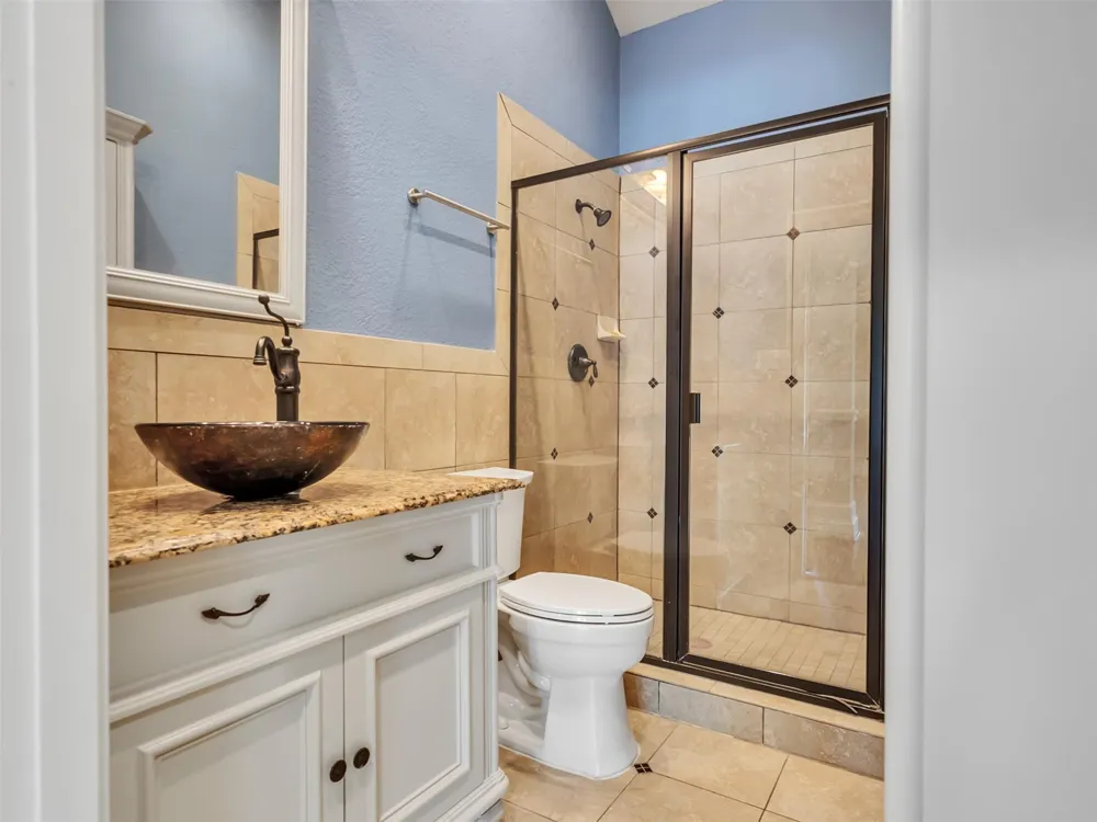 4708 Mckinney Street Houston, TX 77023