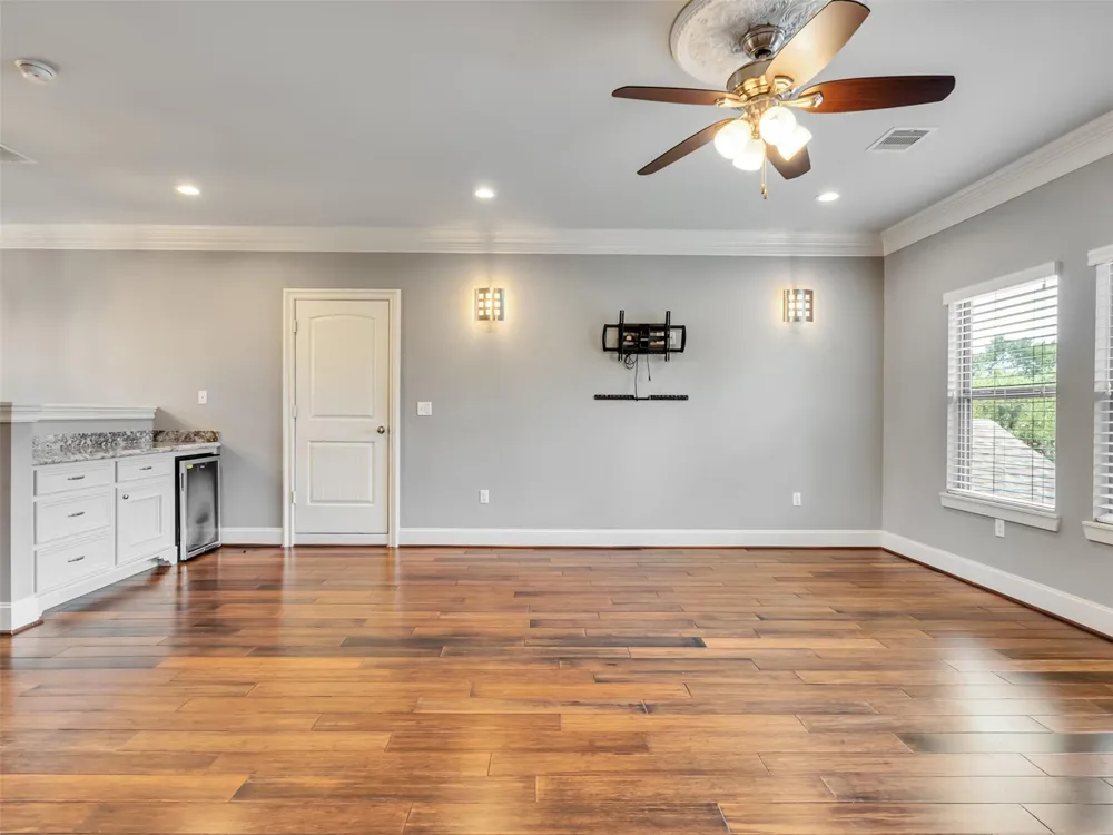 4708 Mckinney Street Houston, TX 77023