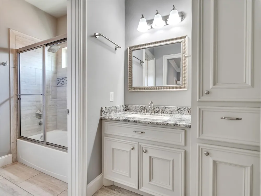 4708 Mckinney Street Houston, TX 77023