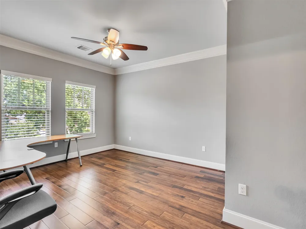4708 Mckinney Street Houston, TX 77023