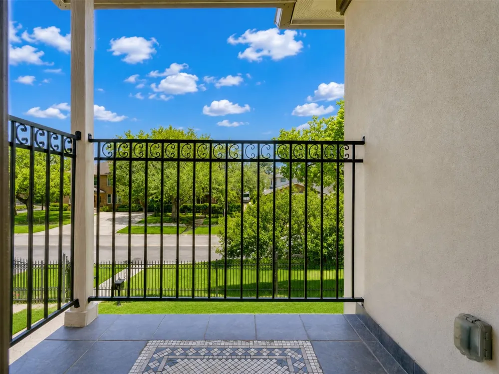 4708 Mckinney Street Houston, TX 77023