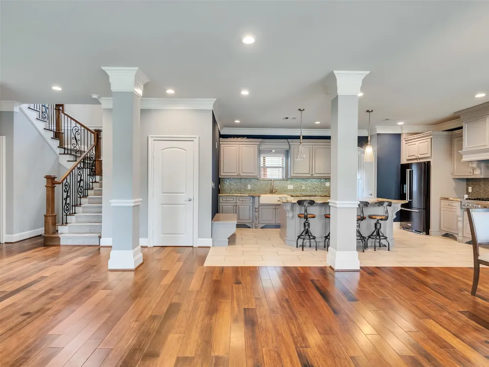 4708 Mckinney Street Houston, TX 77023