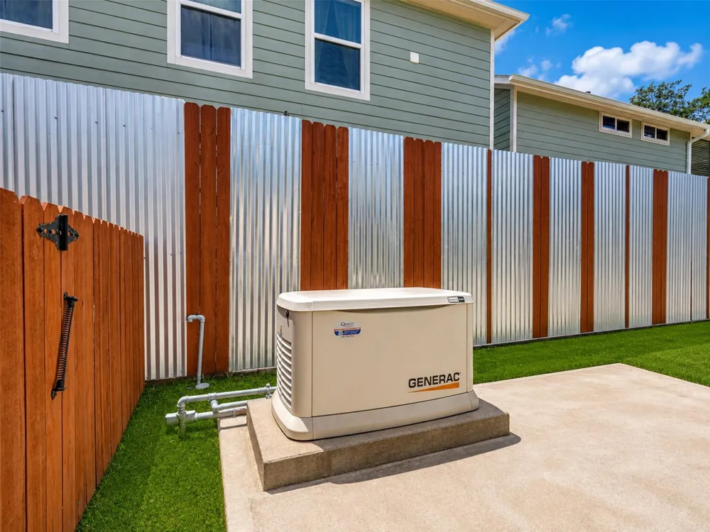 4708 Mckinney Street Houston, TX 77023