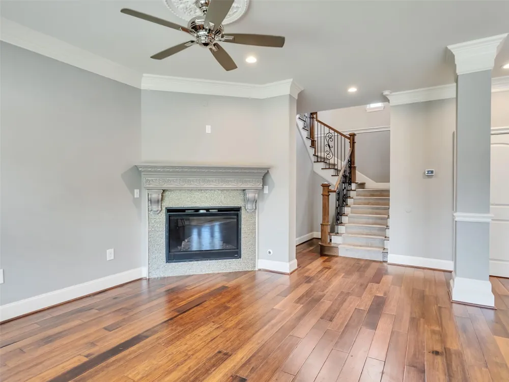 4708 Mckinney Street Houston, TX 77023