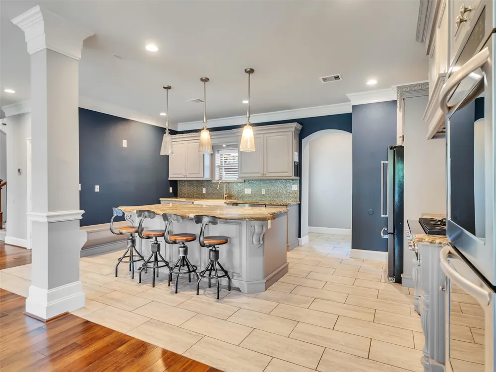 4708 Mckinney Street Houston, TX 77023