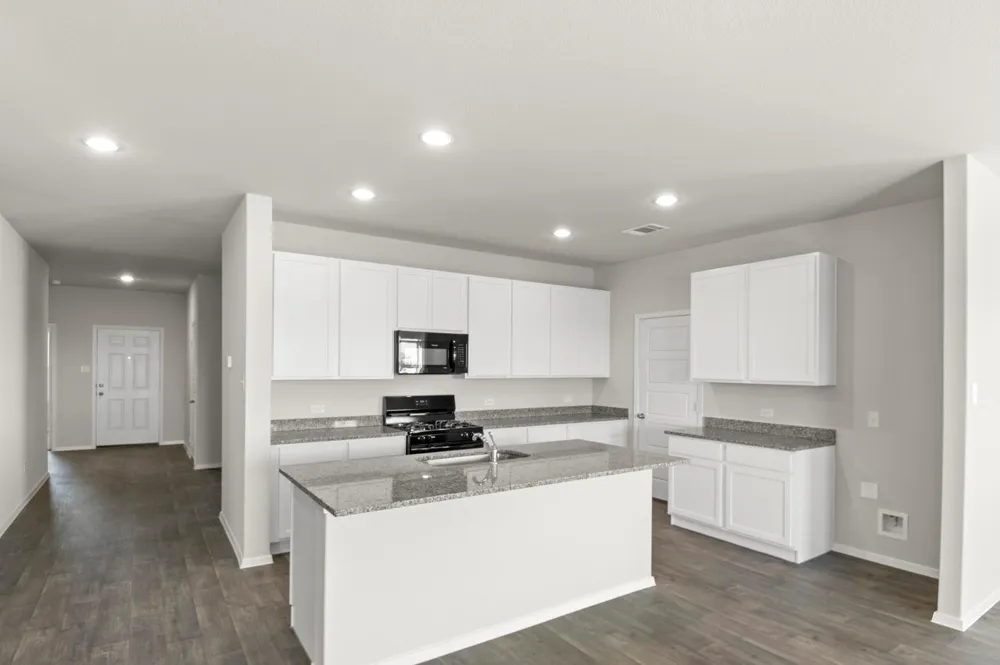 322 Legacy Point Drive Sealy, TX 77474