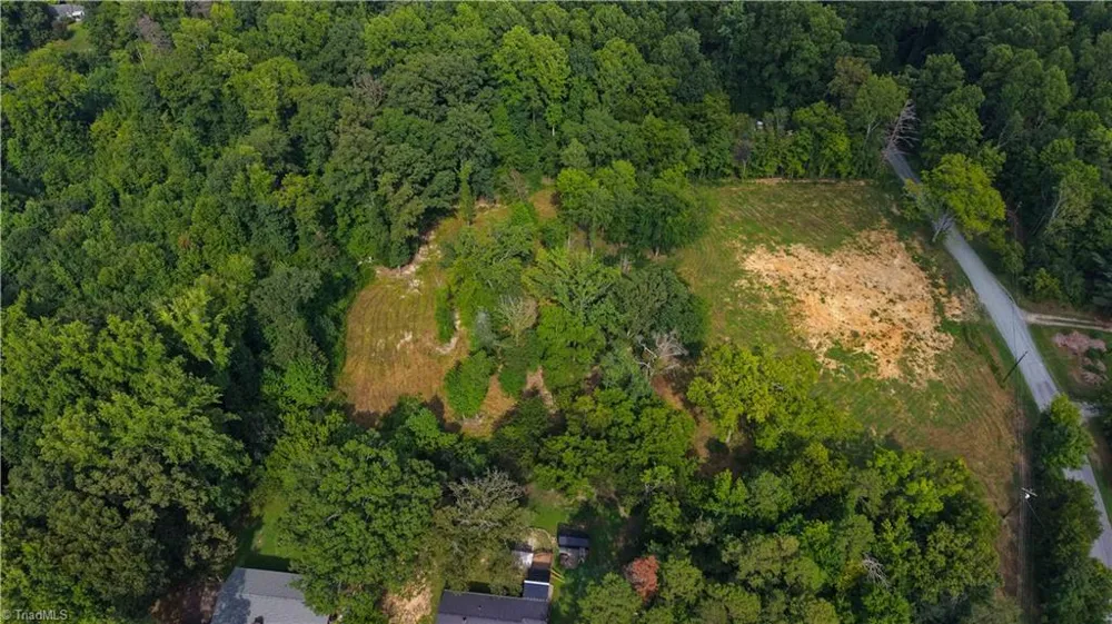 3025 Greenhouse Road Winston-Salem, NC 27127